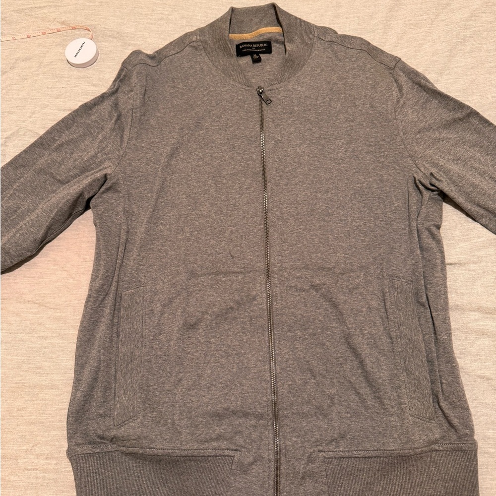 Banana Republic Men’s M Gray Zip-Up Jacket